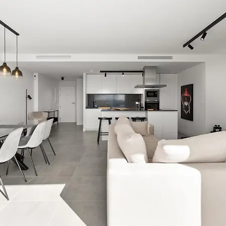 Discover Luxury Living In Estepona's Oasis-rdr467 *